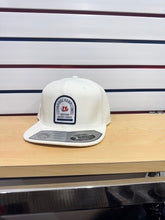 1424 - WHITE ON WHITE FLATTY